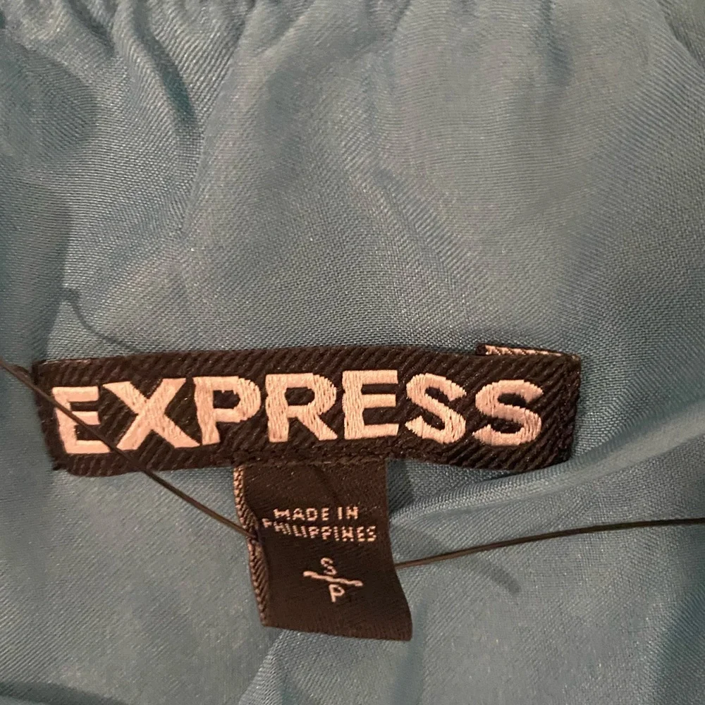 Express womens maxi dress with blue & purple floral print.  Adjustable straps. - Picture 4 of 4